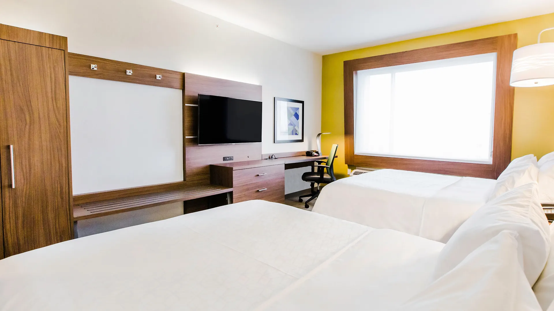 Holiday Inn Express & Suites - West Edmonton-Mall Area By Ihg Canada